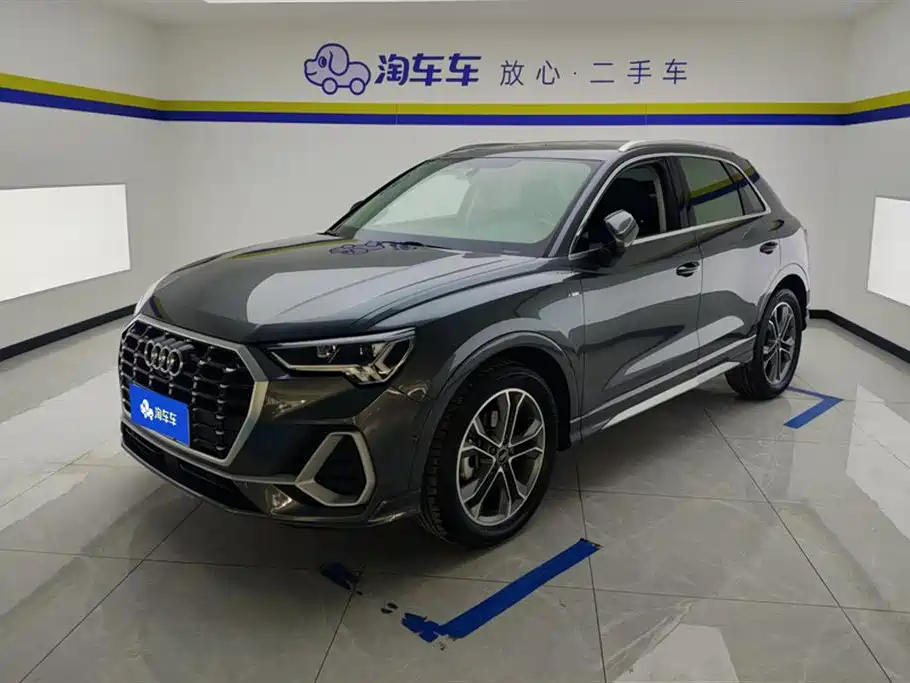Audi Q3 2022 40 TFSI Fashion Dynamic