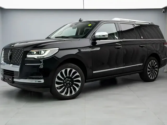 Lincoln Navigator 2024 3.5T Presidential Edition