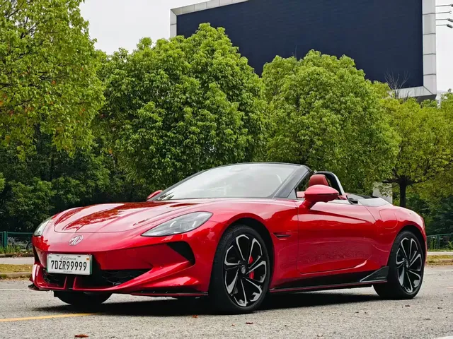 MG Cyberster 2024 520km Legendary AWD Version