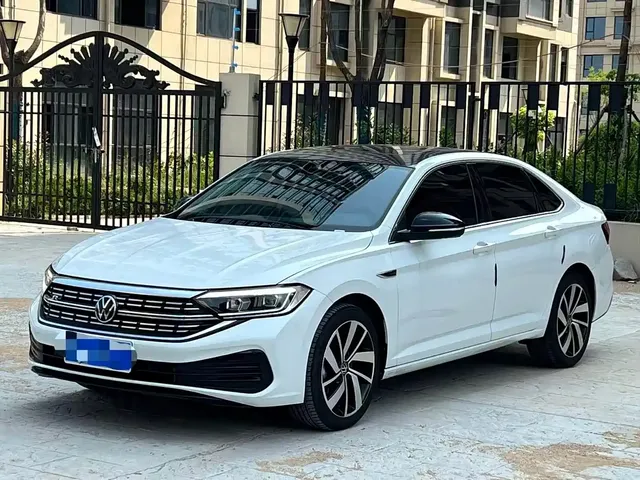 Volkswagen Sagitar 2024 300TSI DSG Surpass Edition