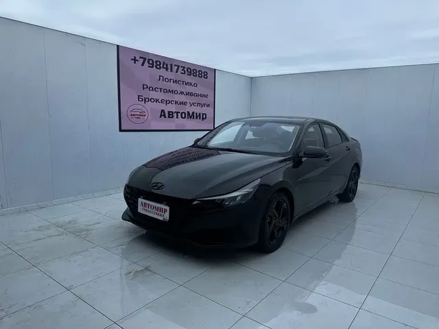 Hyundai Elantra 2022 1.5L CVT LUX Black Knight Limited Edition