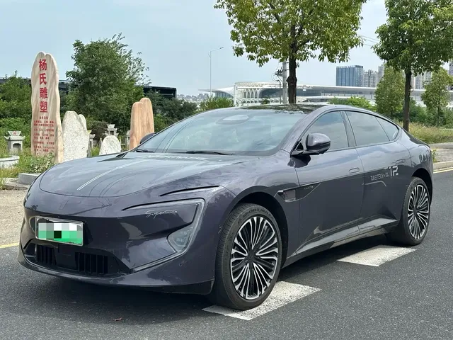 Avatr 12 2025 Ultra Pure Electric AWD