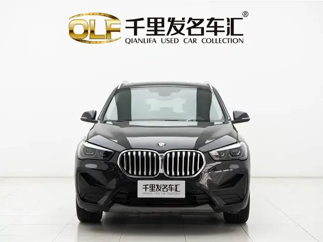 BMW X1 2022 sDrive25Li Leading