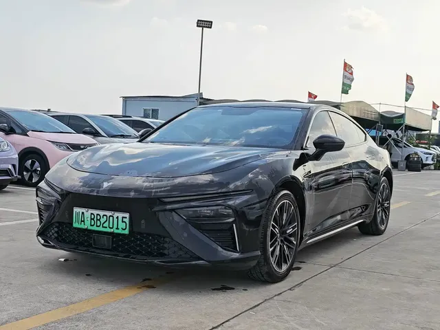 Nezha Auto Nezha S 2024 Model Pure Electric 520km RWD Lite Edition