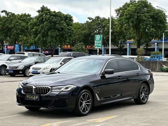 BMW 5 Series 2022 Model Second Facelift 525Li M Sport Package