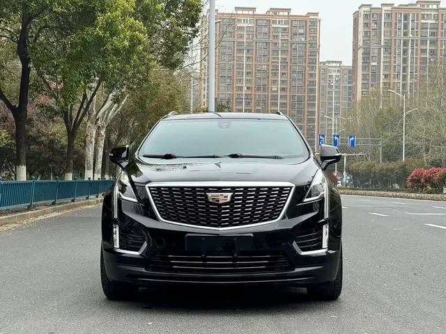 Cadillac XT5 2020 28T Luxury Model