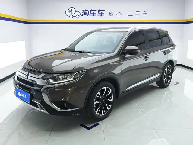 Mitsubishi Outlander 2019 2.0L 2WD Enjoy Edition 5-seater China V