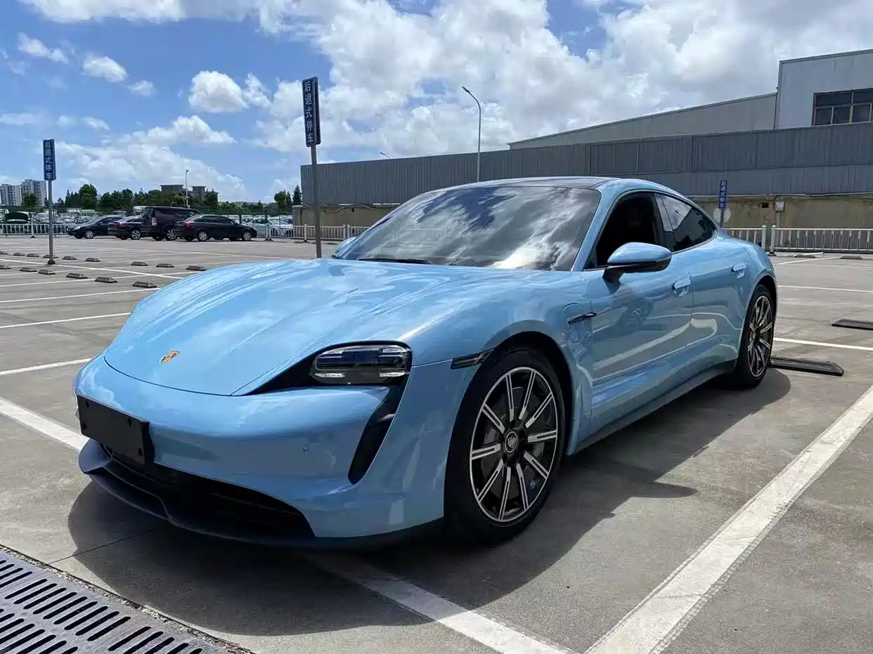 Porsche Taycan 2022 Taycan