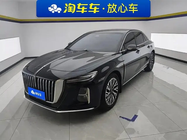 Hongqi H5 2024 2.0T Automatic Smart Connect Flag Smooth Edition