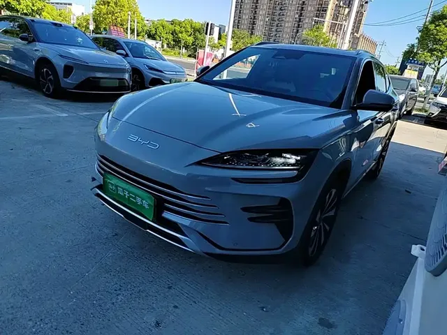 BYD Song PLUS PHEV 2023 Champion Edition DM-i 110KM Flagship PLUS