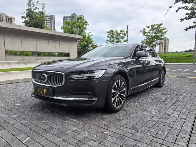 Volvo S90 2023 B5 Intelligent Comfort Luxury Edition
