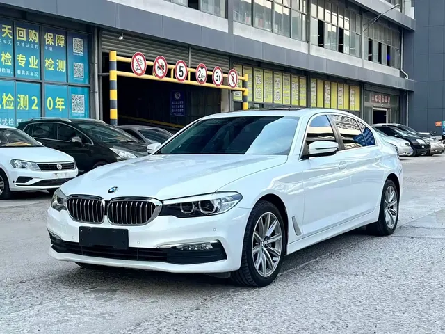 BMW 5 Series 2018 528Li Launch Special Edition