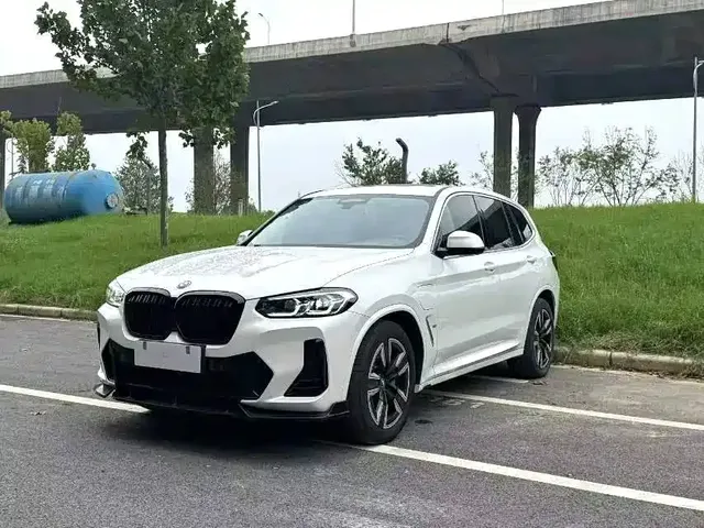 BMW iX3 2022 Facelift Leading Model