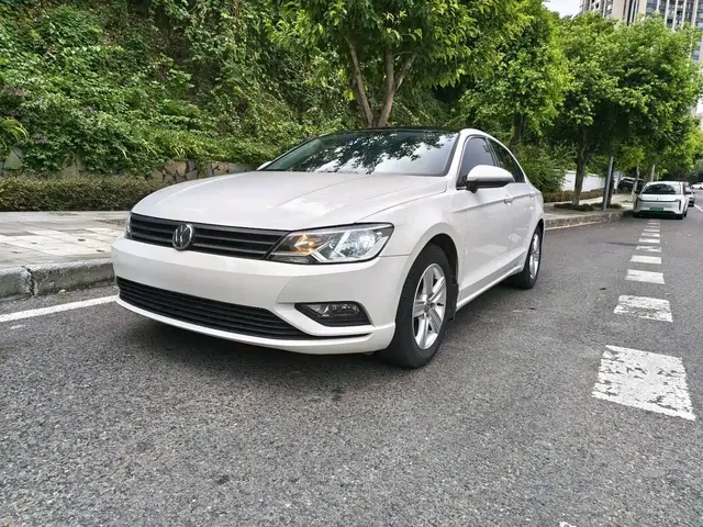 Volkswagen Lamando 2018 230TSI DSG Trend Edition