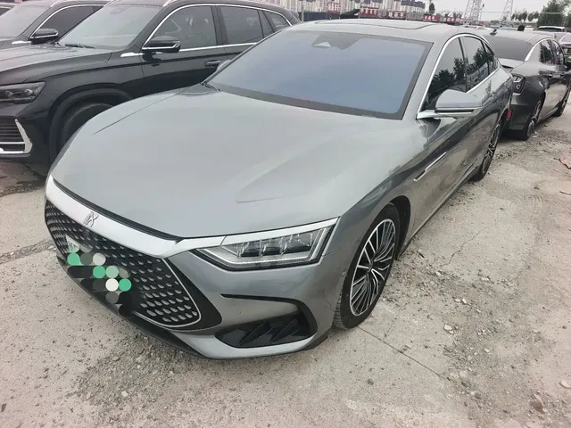 BYD Han 2022 DM-i 121KM Prestige