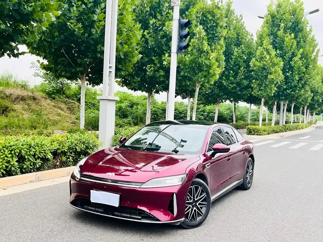 Chery Fengyun A9L 2025 Model 260 Extended Range Premium Edition