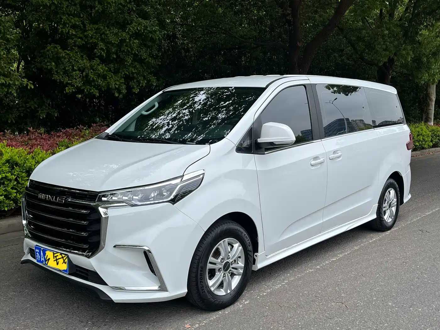 SAIC Maxus G20 2023 ES 2.0T Gasoline Automatic Premium Edition