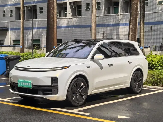 Li Auto Li Xiang L9 2022 Max