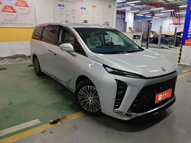 Buick GL8 New Energy 2024 Landglory Luxury Edition 7-Seater