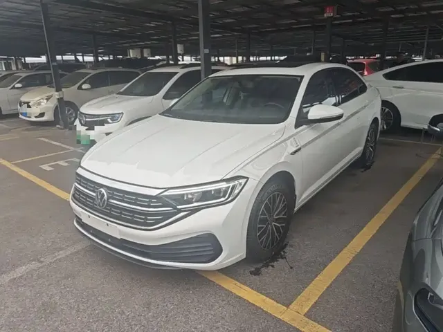 Volkswagen Sagitar 2023 300TSI DSG Leap Edition