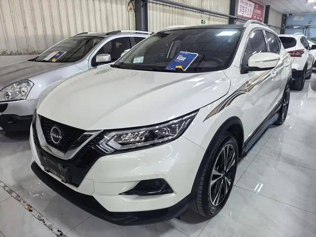 Nissan Qashqai 2023 Model Classic 2.0L CVT XV+ Premium