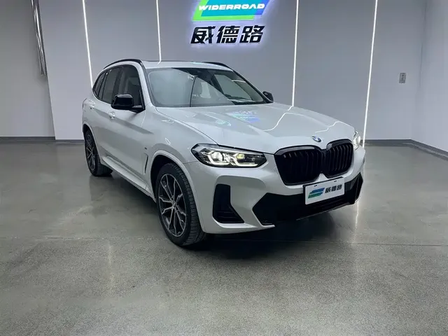 BMW X3 2022 xDrive30i Leading M Night Package
