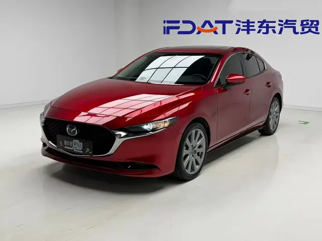 Mazda 3 Axela 2022 Mazda3 2.0L Automatic Shine Edition