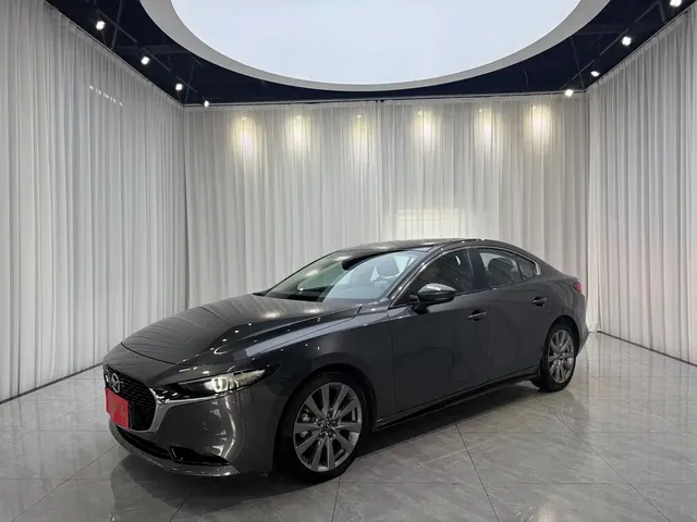 Mazda 3 Axela 2023 2.0L Auto Zhiya