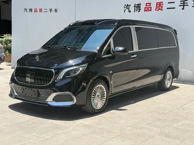 Mercedes-Benz Vito 2023 2.0T Elite 7-Seater