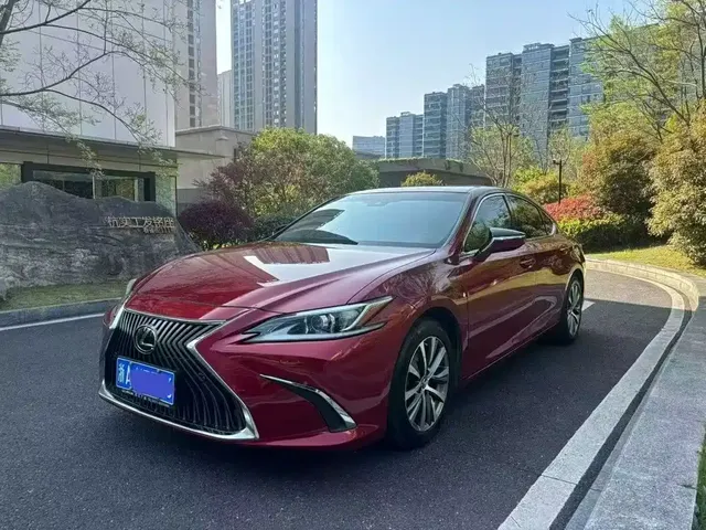Lexus ES 2018 200 Luxury Edition China V