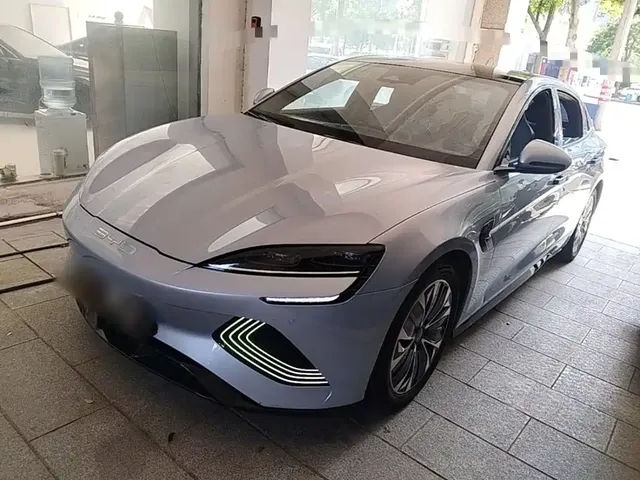 BYD Seal 2022 550km Standard Range RWD Premium