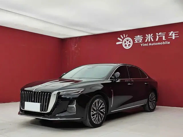Hongqi H5 2024 2.0T Automatic Smart Connect Flag Smooth Edition