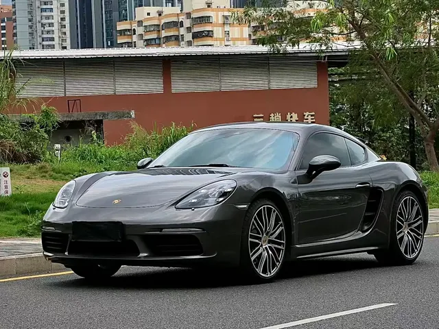 Porsche 718 2018 Cayman 2.0T