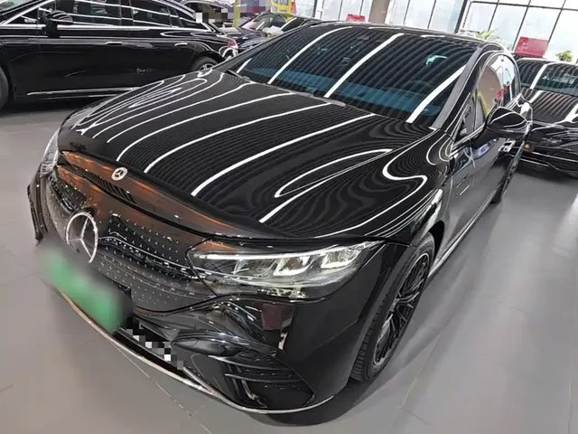 Mercedes-Benz EQE 2025 Model 500 4MATIC Luxury Edition