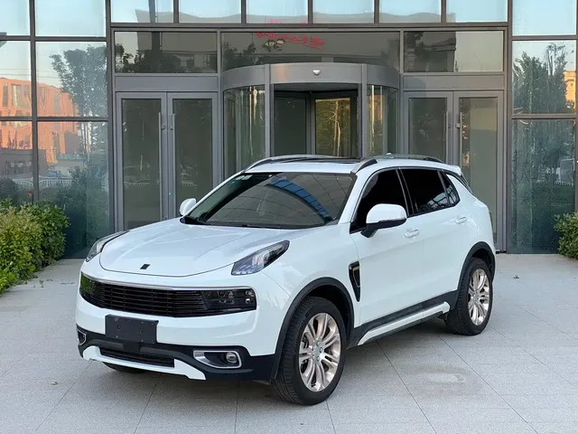Lynk & Co 01 2017 2.0T 2WD Pro Version