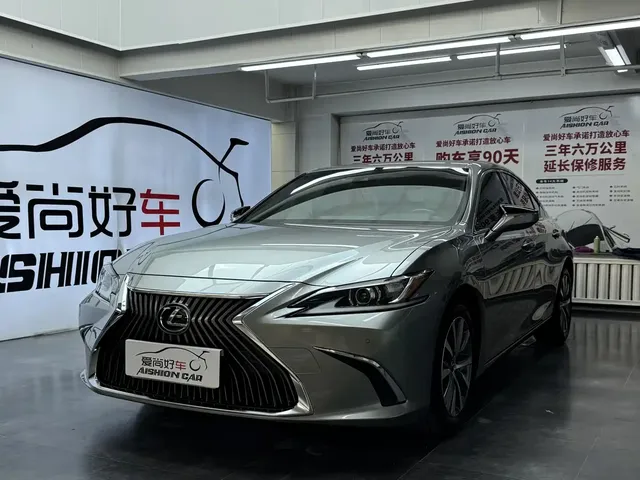 Lexus ES 2018 200 Excellence Edition China V