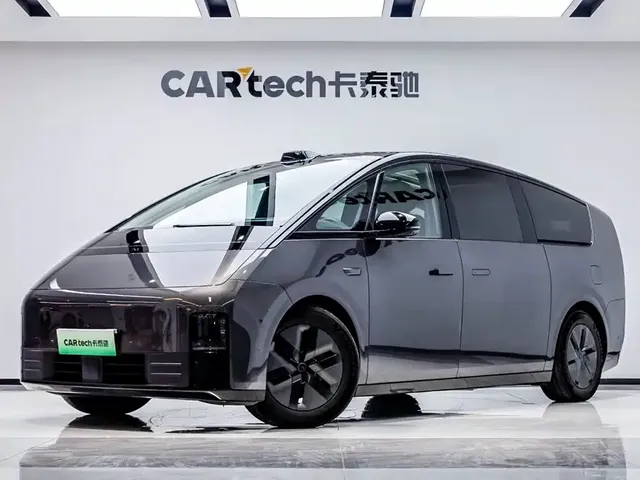 Li Auto MEGA 2024 Ultra