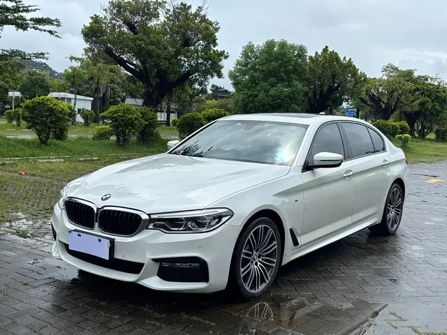 BMW 5 Series 2018 Facelift 530Li Leading M Sport Package