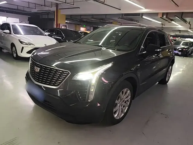 Cadillac XT4 2022 28T FWD Style