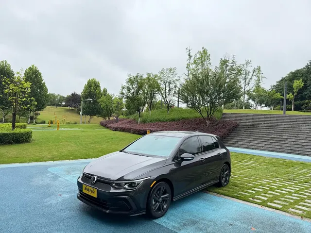 Volkswagen Golf 2023 Facelift 280TSI DSG R-Line Lite