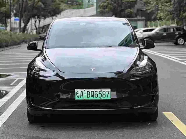 Tesla Model Y 2022 Facelift Rear-Wheel Drive Version
