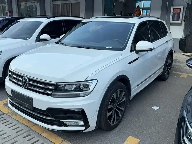 Volkswagen Tiguan L 2021 330TSI Automatic 2WD R-Line Premium