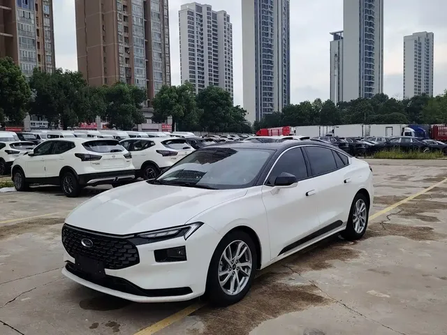 Ford Mondeo 2022 Facelift EcoBoost 245 Fashion