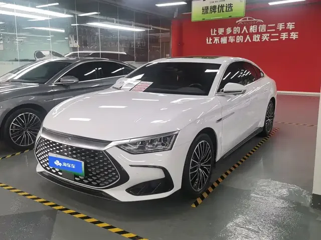 BYD Han 2022 DM-i 121KM Premium