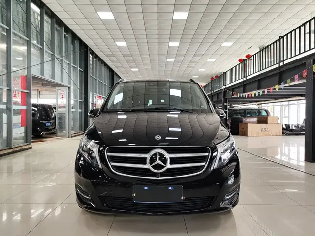 Mercedes-Benz V-Class 2018 V 260 Premium Edition China VI