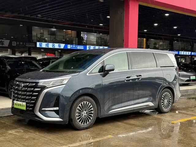 Denza D9 2022 DM-i 970 AWD Flagship
