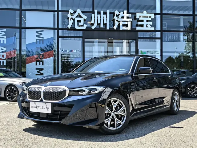 BMW i3 2025 eDrive 35 L