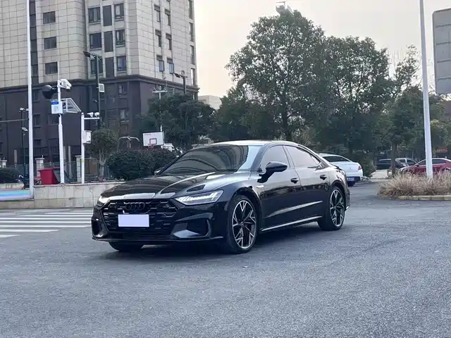 Audi A7L 2024 45 TFSI quattro Black Warrior Edition