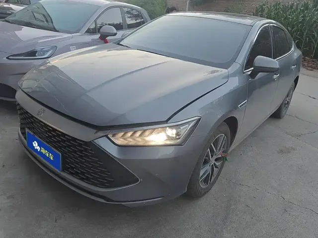 BYD Qin PLUS 2021 DM-i 120KM Premium