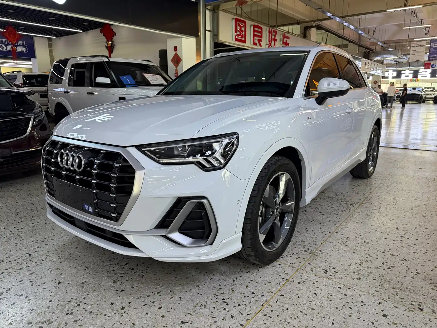 Audi Q3 2023 35 TFSI Fashion Dynamic (1.4T)